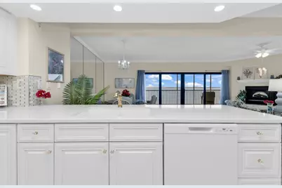 1601 Park Beach Circle #136/18, Punta Gorda, FL 33950 - Photo 7