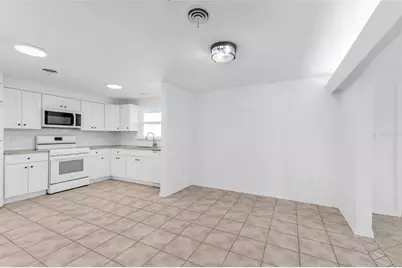 138 Leland Street SE, Port Charlotte, FL 33952 - Photo 11