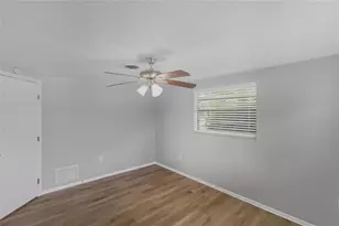 101 Oberlin Rd, Venice, FL 34293 - Photo 19