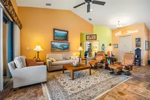 132 Crescent Dr, Punta Gorda, FL 33950 - Photo 7