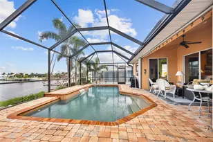 132 Crescent Dr, Punta Gorda, FL 33950 - Photo 3