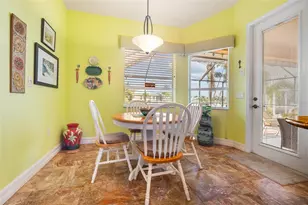 132 Crescent Dr, Punta Gorda, FL 33950 - Photo 17