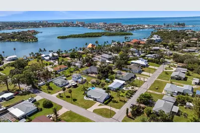 702 Poinciana Road, Nokomis, FL 34275 - Photo 33