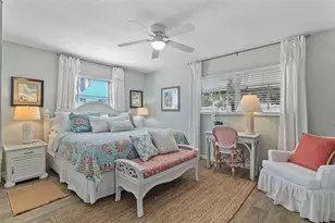 702 Poinciana Rd, Nokomis, FL 34275 - Photo 13