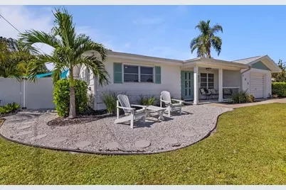 702 Poinciana Road, Nokomis, FL 34275 - Photo 1