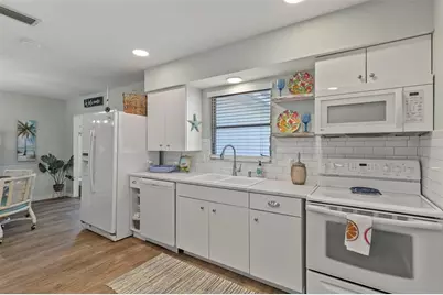 702 Poinciana Road, Nokomis, FL 34275 - Photo 11