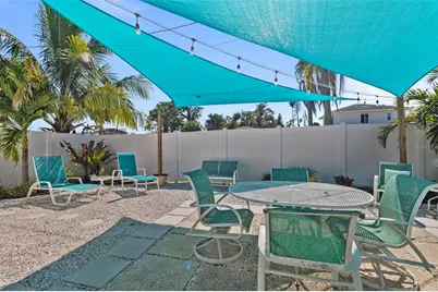 702 Poinciana Road, Nokomis, FL 34275 - Photo 3