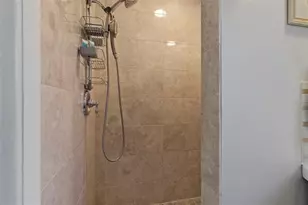 702 Poinciana Rd, Nokomis, FL 34275 - Photo 23