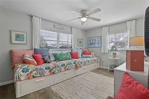 702 Poinciana Rd, Nokomis, FL 34275 - Photo 17