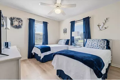 1041 Schooner Lane, Englewood, FL 34224 - Photo 37