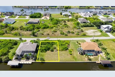 8292 Tecumseh Circle, Port Charlotte, FL 33981 - Photo 3