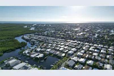 17 Copenhagen Avenue, Punta Gorda, FL 33950 - Photo 5