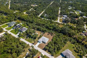 384 Tazewell Dr, Port Charlotte, FL 33954 - Photo 41