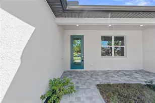 384 Tazewell Dr, Port Charlotte, FL 33954 - Photo 3