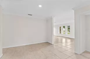 1097 Willis Ave, Sarasota, FL 34232 - Photo 7