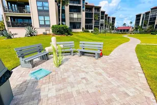 6480 Midnight Pass Rd, Sarasota, FL 34242 - Photo 51