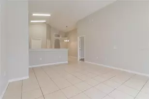 4629 Eagle Peak Dr, Kissimmee, FL 34746 - Photo 5