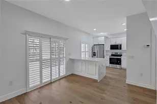 7696 Plantation Cir, Bradenton, FL 34201 - Photo 9