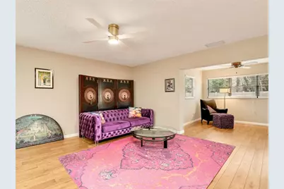 623 Oak Hill Circle #28, Sarasota, FL 34232 - Photo 15