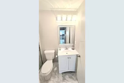 623 Oak Hill Circle #28, Sarasota, FL 34232 - Photo 23