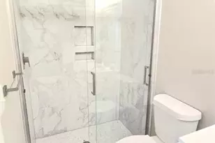623 Oak Hill Cir, Sarasota, FL 34232 - Photo 23