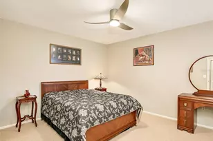 623 Oak Hill Cir, Sarasota, FL 34232 - Photo 21