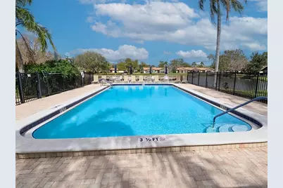 623 Oak Hill Circle #28, Sarasota, FL 34232 - Photo 29