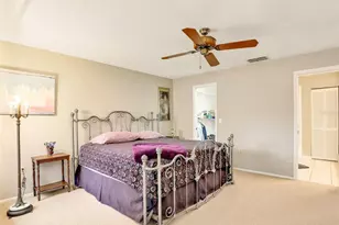 623 Oak Hill Cir, Sarasota, FL 34232 - Photo 15