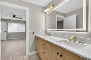 7761 Jewel Ln, Naples, FL 34109 - Photo 9