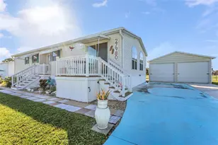 27980 Roanoke Cir, Punta Gorda, FL 33950 - Photo 35