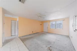 5925 Shore Blvd S, Gulfport, FL 33707 - Photo 7