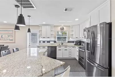 132 Concord Drive NE, Port Charlotte, FL 33952 - Photo 9