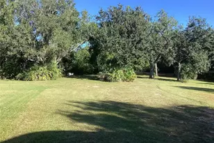 30110 Loblolly Pine Dr, Punta Gorda, FL 33982 - Photo 5