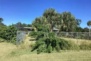 30110 Loblolly Pine Dr, Punta Gorda, FL 33982 - Photo 15