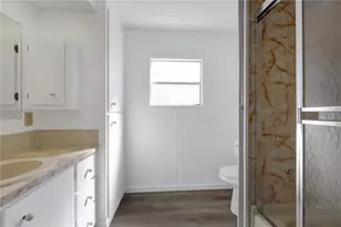 2100 Kings Hwy, Port Charlotte, FL 33980 - Photo 17