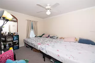 18113 Bridle Club Dr, Tampa, FL 33647 - Photo 9