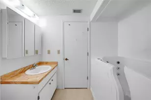 4221 Triton Rd, Venice, FL 34293 - Photo 19