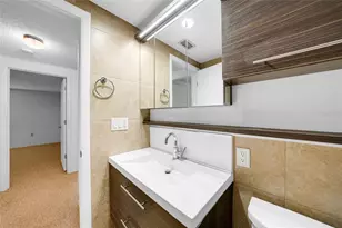 4221 Triton Rd, Venice, FL 34293 - Photo 25