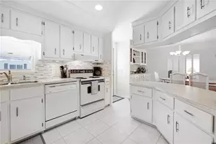 2100 Kings Hwy, Port Charlotte, FL 33980 - Photo 21