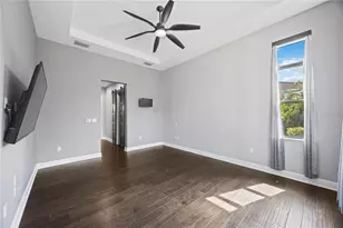 8969 Bernini Pl, Sarasota, FL 34240 - Photo 23