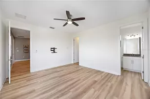 8969 Bernini Pl, Sarasota, FL 34240 - Photo 35