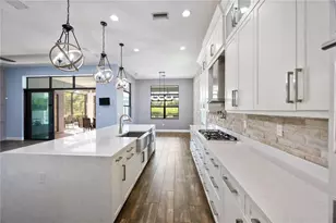 8969 Bernini Pl, Sarasota, FL 34240 - Photo 15