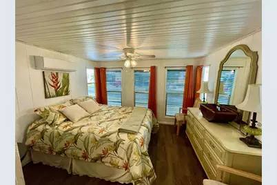 252 Daisy Avenue, Fort Myers, FL 33908 - Photo 9