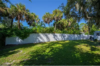 18530 Hottelet Circle, Port Charlotte, FL 33948 - Photo 61