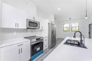 13554 Abutilon Ln, Port Charlotte, FL 33981 - Photo 9