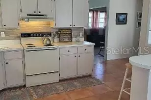 158 Concord Dr NE, Port Charlotte, FL 33952 - Photo 5