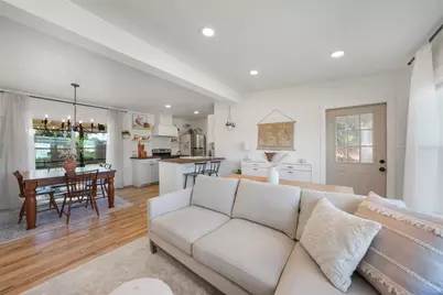 130 Palmetto Circle NE, Port Charlotte, FL 33952 - Photo 5