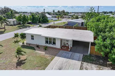 130 Palmetto Circle NE, Port Charlotte, FL 33952 - Photo 3