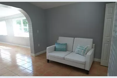 140 Palmetto Circle NE, Port Charlotte, FL 33952 - Photo 13