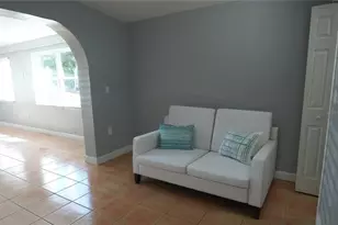 140 Palmetto Cir NE, Port Charlotte, FL 33952 - Photo 13